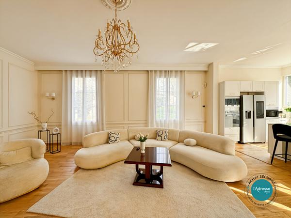 Maison Mennecy 6 pièce(s) 250 m2