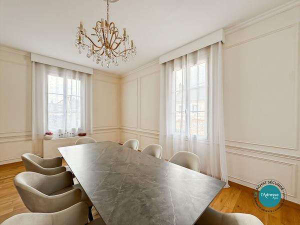 Maison Mennecy 6 pièce(s) 250 m2