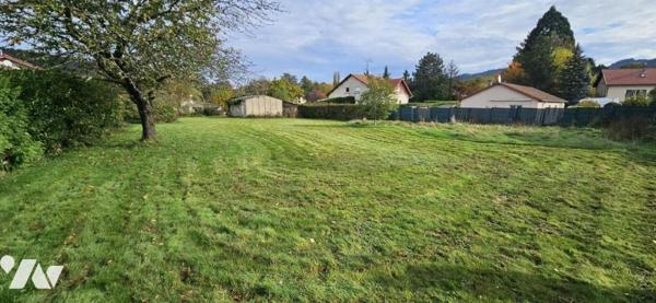 Beau terrain plat centre ville