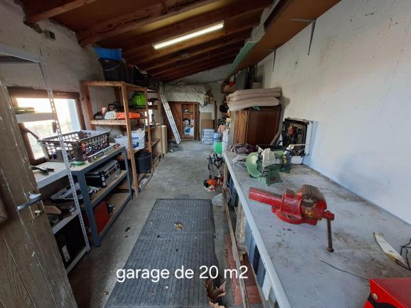 Maison T4 plein pied sur un terrain de 1152m² avec dépendance et garage
