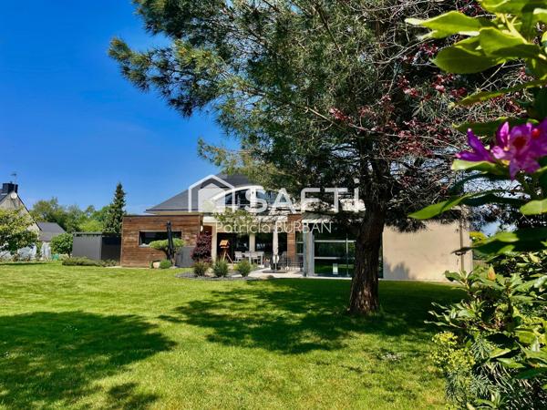 Maison d'architecte 231m2, sur 2289 m2 de terrain