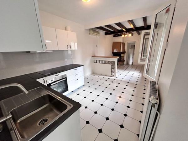 Maison Le Bourget 3 pièce(s) 108m2 HABITABLES - 117m2 Surface totale