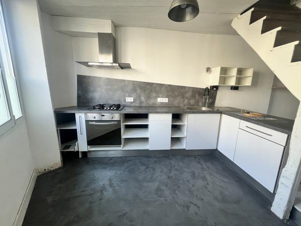 Maison de village 75m² - jardin et dépendances