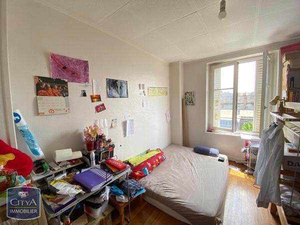 Appartement à louer 4 pièces 93.85m²