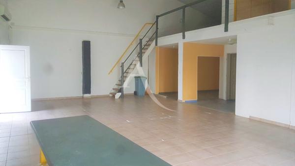 Local commercial Centre Ville Saintes