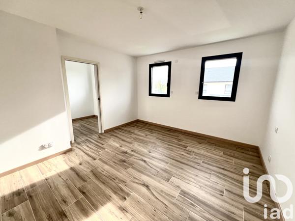 Maison à vendre 7 pièces 177 m² Saint-Barthélemy-d'Anjou