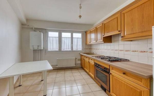 Appartement à vendre    3 pièces • 59,80 m2 Roissy-en-Brie