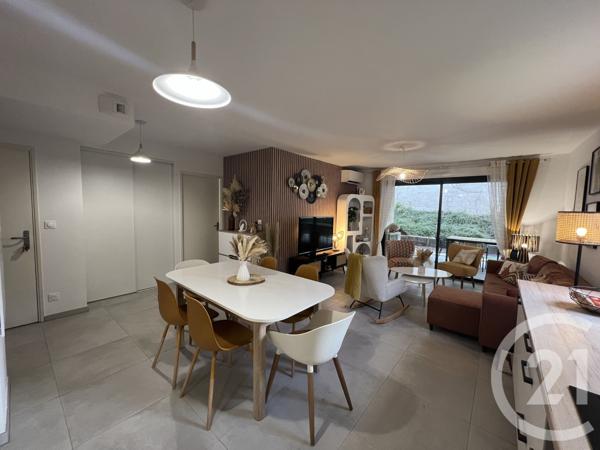 Appartement F3 à vendre  3 pièces - 71,04 m2 COGOLIN - 83