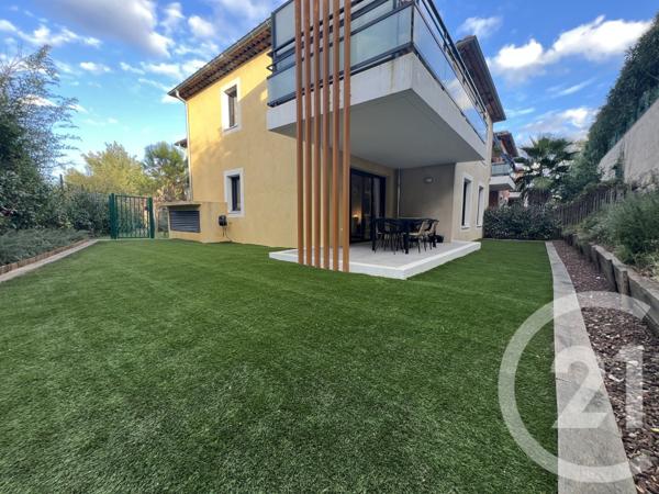 Appartement F3 à vendre  3 pièces - 71,04 m2 COGOLIN - 83