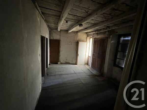 Maison à vendre  4 pièces - 96,70 m 2   LES MARCHES  - 73