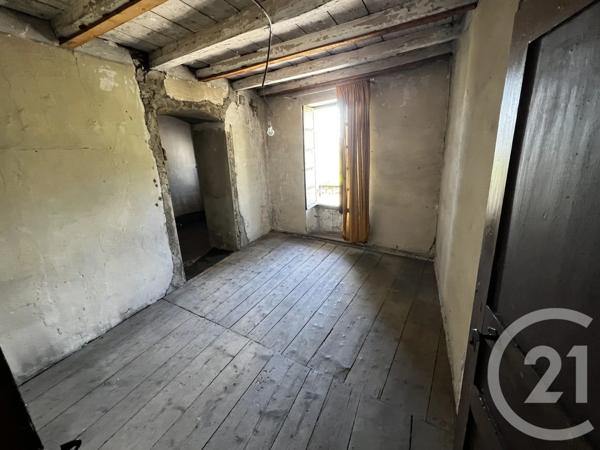 Maison à vendre  4 pièces - 96,70 m 2   LES MARCHES  - 73