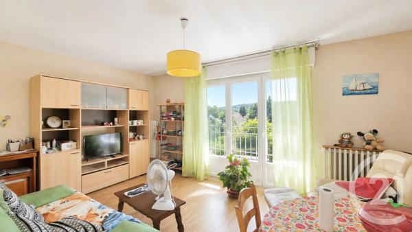 Appartement F4 à vendre  4 pièces - 67,67 m 2   LA ROCHETTE  - 73