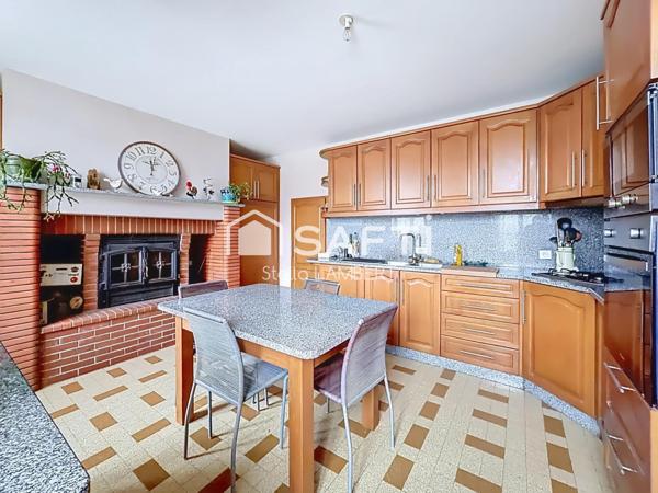 Superbe propriété familiale avec dépendances, terrain divisible et nombreuses possibilités