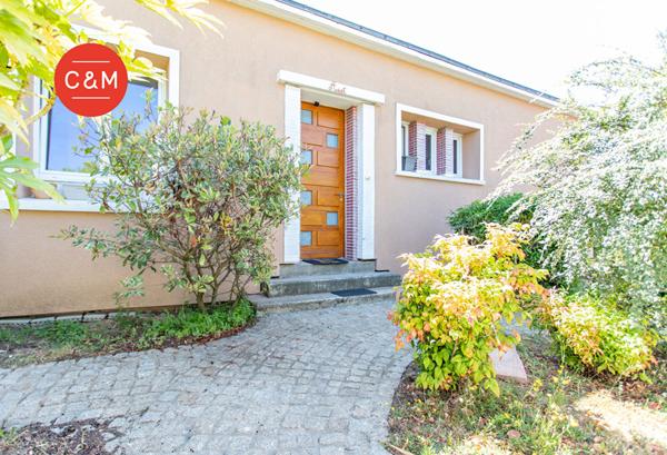 44400 REZE REZE CLAIRE-CITE - Maison familiale 6 pièces