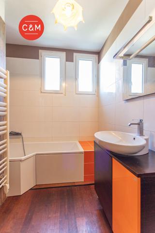 44400 REZE REZE CLAIRE-CITE - Maison familiale 6 pièces