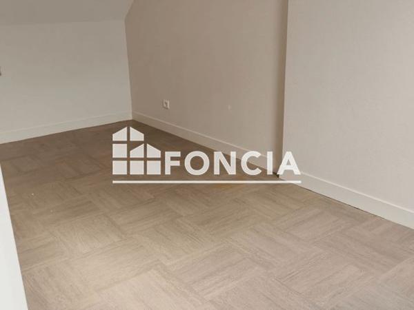 Location Appartement 3 pièces 45.21 m² - 6 RUE DE L'EGLISE Reviers 14470