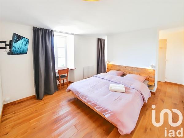 Maison 6 pièces de 134 m² à Quettreville-sur-Sienne (50660)