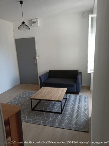 Immeuble 6 pièce(s) 214 m2 ,