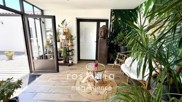 Maison à TALMONT-SAINT-HILAIRE, 85440 - 6 pièces 245m²