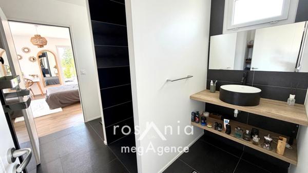 Maison à TALMONT-SAINT-HILAIRE, 85440 - 6 pièces 245m²