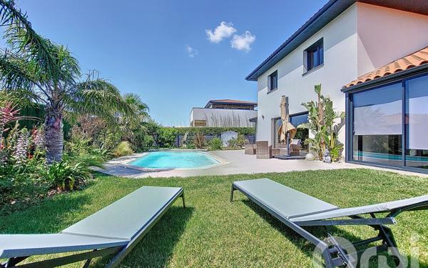 Maison à vendre    6 pièces •  Canohès