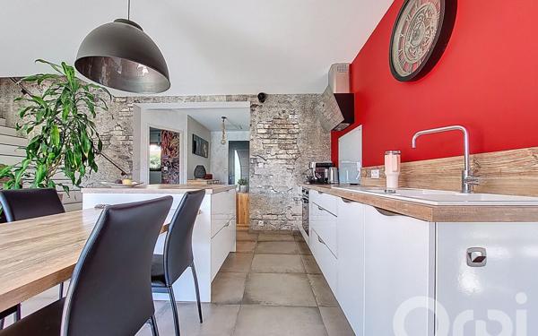 Maison à vendre    6 pièces •  Canohès