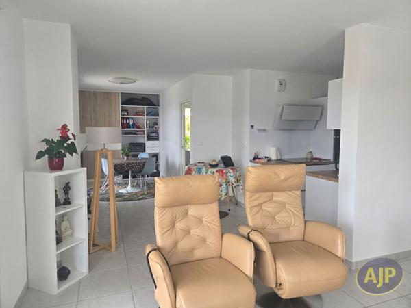 Vente appartement Saint Marc Sur Mer : 592 800 € - AJP Immobilier Saint-Marc-sur-Mer