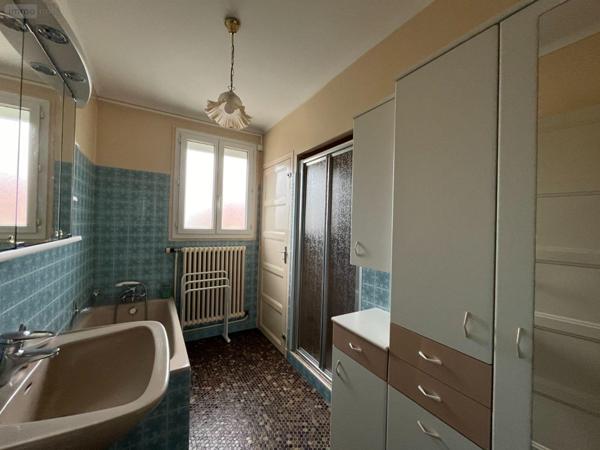 Maison à vendre à Châteauroux dans l'Indre (36000), ref : 36004/318