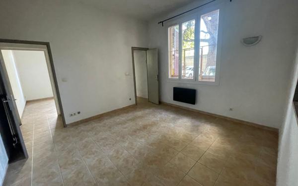 Maison à vendre    14 pièces •  Le Pontet