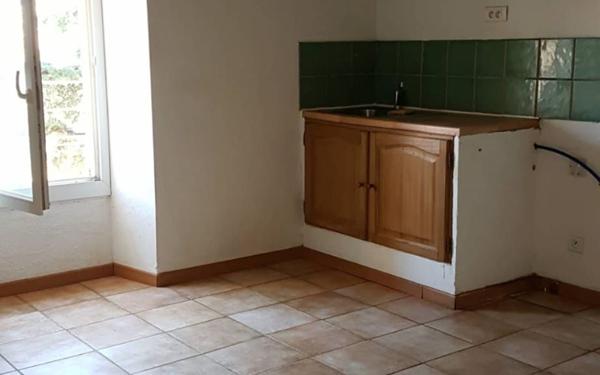 Maison à vendre    14 pièces •  Le Pontet