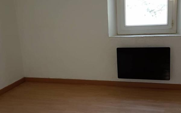 Maison à vendre    14 pièces •  Le Pontet