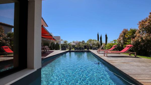VENTE 5 MN DE BALMA MAISON CONTEMPORAINE