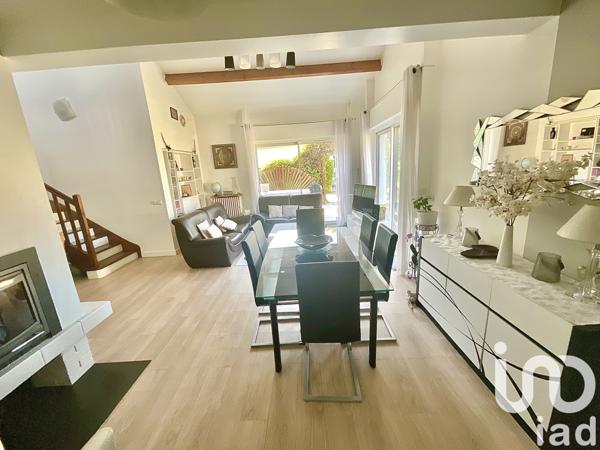 Maison à vendre 8 pièces 172 m² Sainte-Geneviève-des-Bois