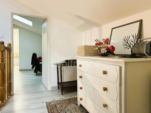 Immeuble de rapport mixte de 188 m² - Opportunité investisseur - Pons (17)