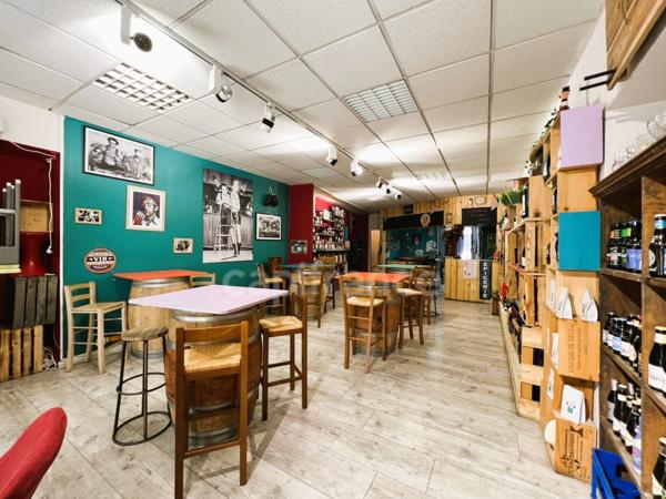 Immeuble de rapport mixte de 188 m² - Opportunité investisseur - Pons (17)