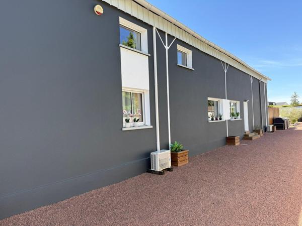 Idéal investisseurs ou/et artisants? Loft d’exception avec dépendances, piscine et grand terrain à Bourges (18000) Quartier Aéroport ?