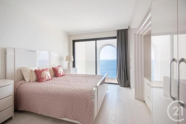 Appartement F3 à vendre  3 pièces - 128,27 m 2   NICE  - 06