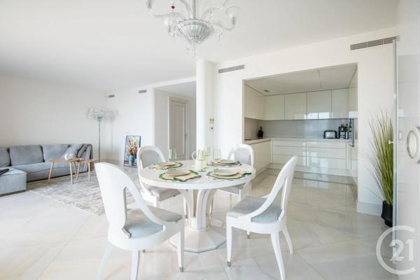 Appartement F3 à vendre  3 pièces - 128,27 m 2   NICE  - 06