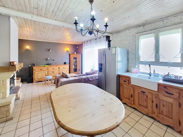 Maison de 5 pièces dans le domaine du Roussay