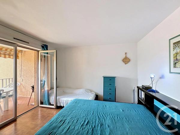 Appartement T2 à vendre  2 pièces - 40,75 m 2   CAVALAIRE SUR MER  - 83