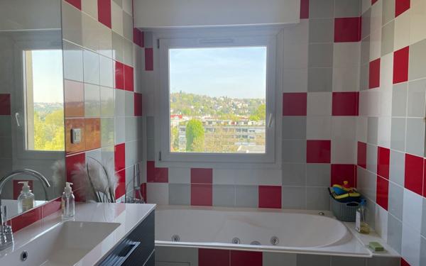 Appartement à vendre    4 pièces • 141,42 m2 Champigny-sur-Marne