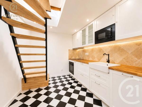 Appartement à vendre  3 pièces - 68,25 m 2   ANTIBES  - 06