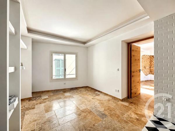 Appartement à vendre  3 pièces - 68,25 m 2   ANTIBES  - 06
