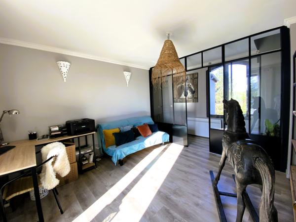 Orgeval (78630) La maison des Glycines