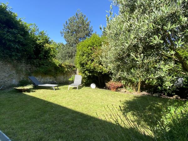 Orgeval (78630) La maison des Glycines