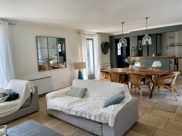 Orgeval (78630) La maison des Glycines