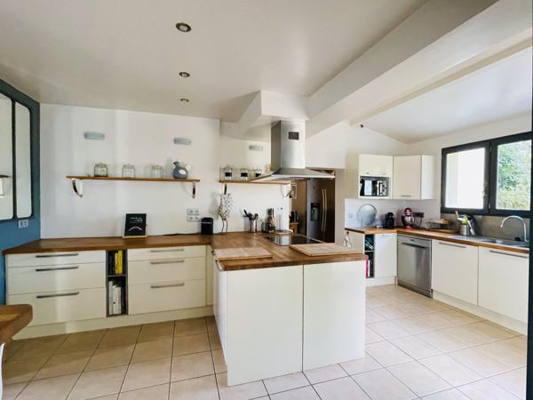 Orgeval (78630) La maison des Glycines