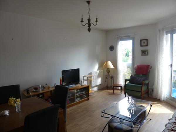 Rueil-Malmaison (92500) APPARTEMENT 2 PIECES A VENDRE - RESIDENCE POUR SENIORS
