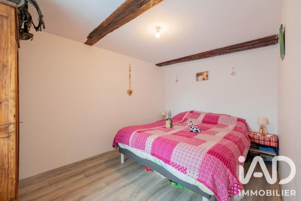Immeuble à vendre 133,4 m² Les Mazures