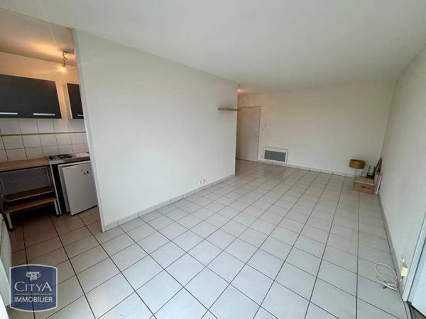 Appartement à louer 2 pièces 54.2m²